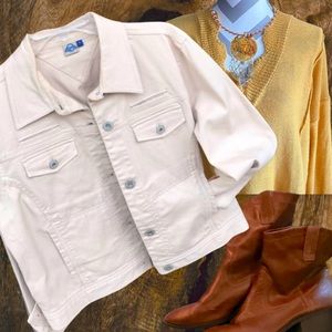 Cute and Casual Tan denim jacket to pair with so many things!